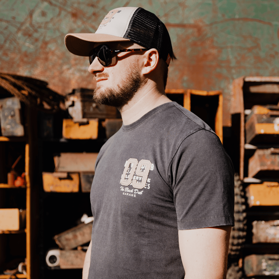 Black Parts & Spares '09' Tee