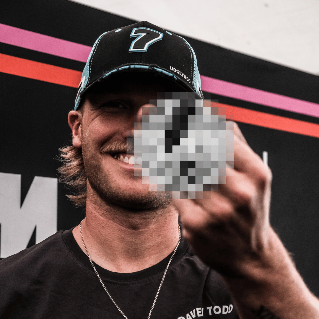 Black & Blue, Davey Todd Cap