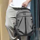 Men's fashionable solid color backpack - lightweight and durable, suitable for sports, travel, and commuting, with laptop compartment