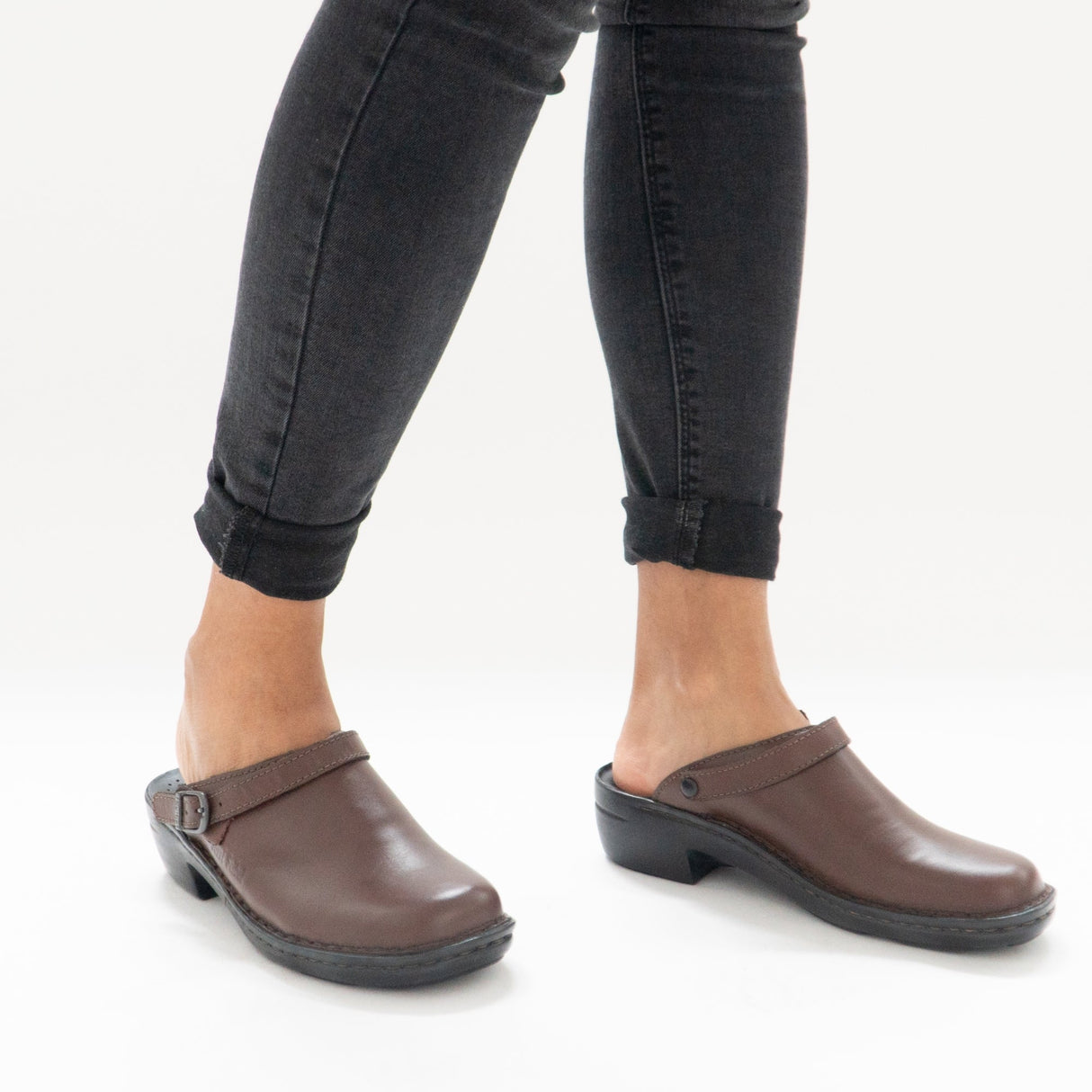 Josef Seibel BETSY Womens Leather Mule Clogs Brandy