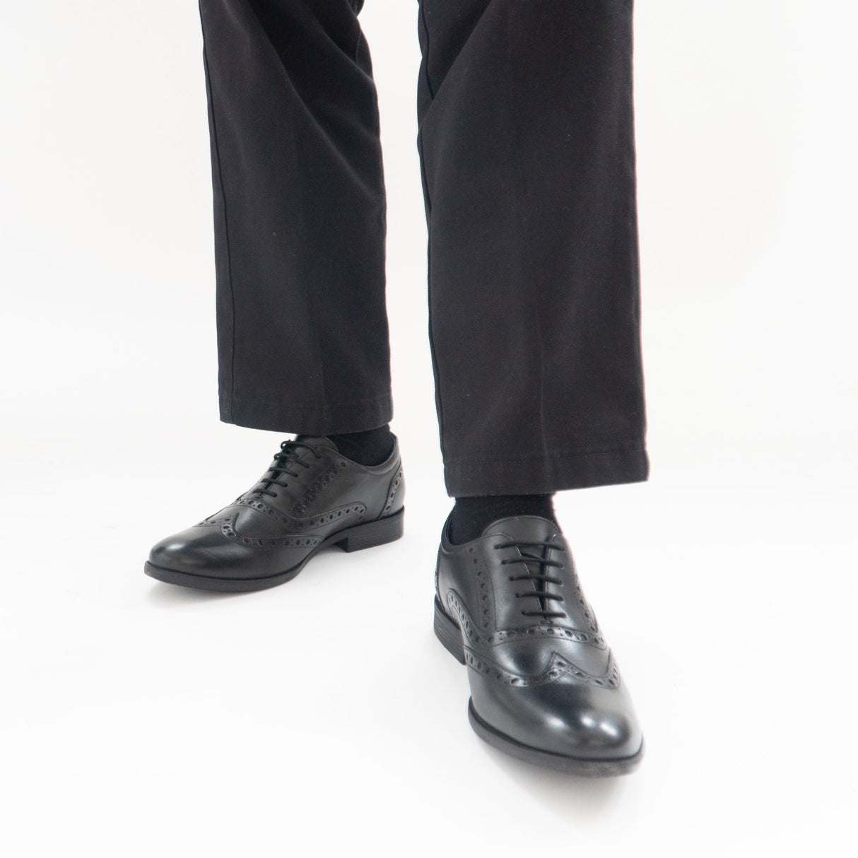 Hush Puppies OAKEN Mens Leather Brogue Shoes Black