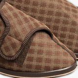 GBS KESWICK Mens Boot Slippers Brown