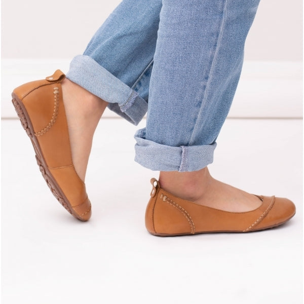 Hush Puppies JANESSA Womens Leather Casual Shoes Tan