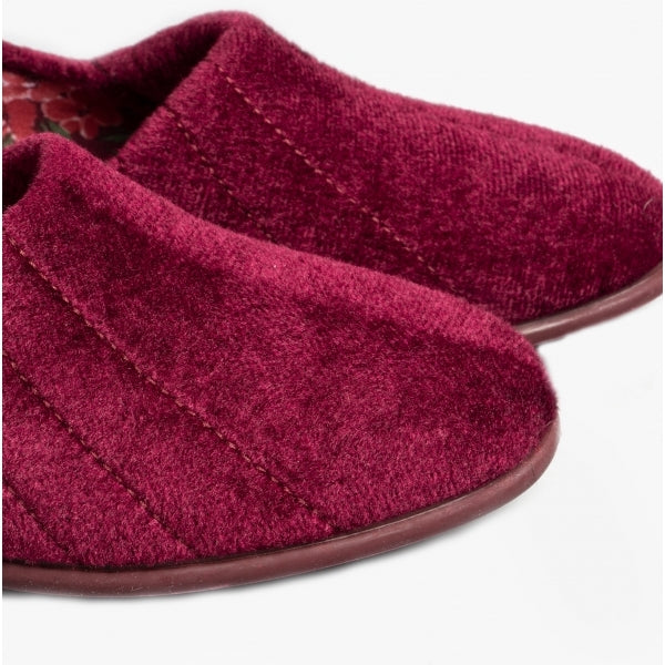 GBS AUDREY Womens Slippers Burgundy