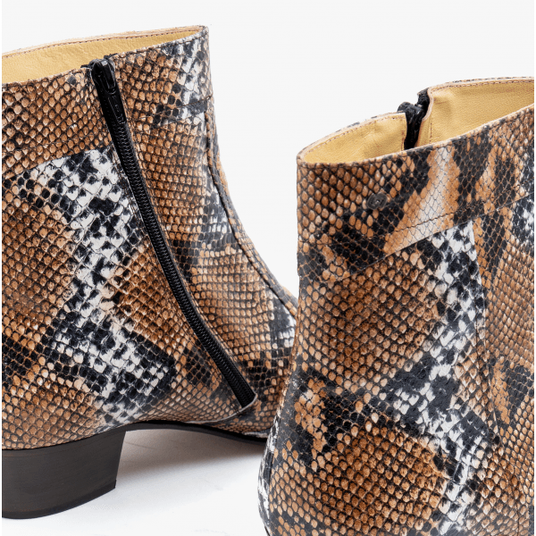 Club Cubano EMMANUEL Mens Snakeprint Leather Cuban Heel Boots Hielo