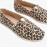 TOMS ALPARGATA Womens Canvas Espadrilles Beige/Leopard