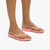 FitFlop iQUSHION TRANSPARENT Womens Flip-Flops Corralina