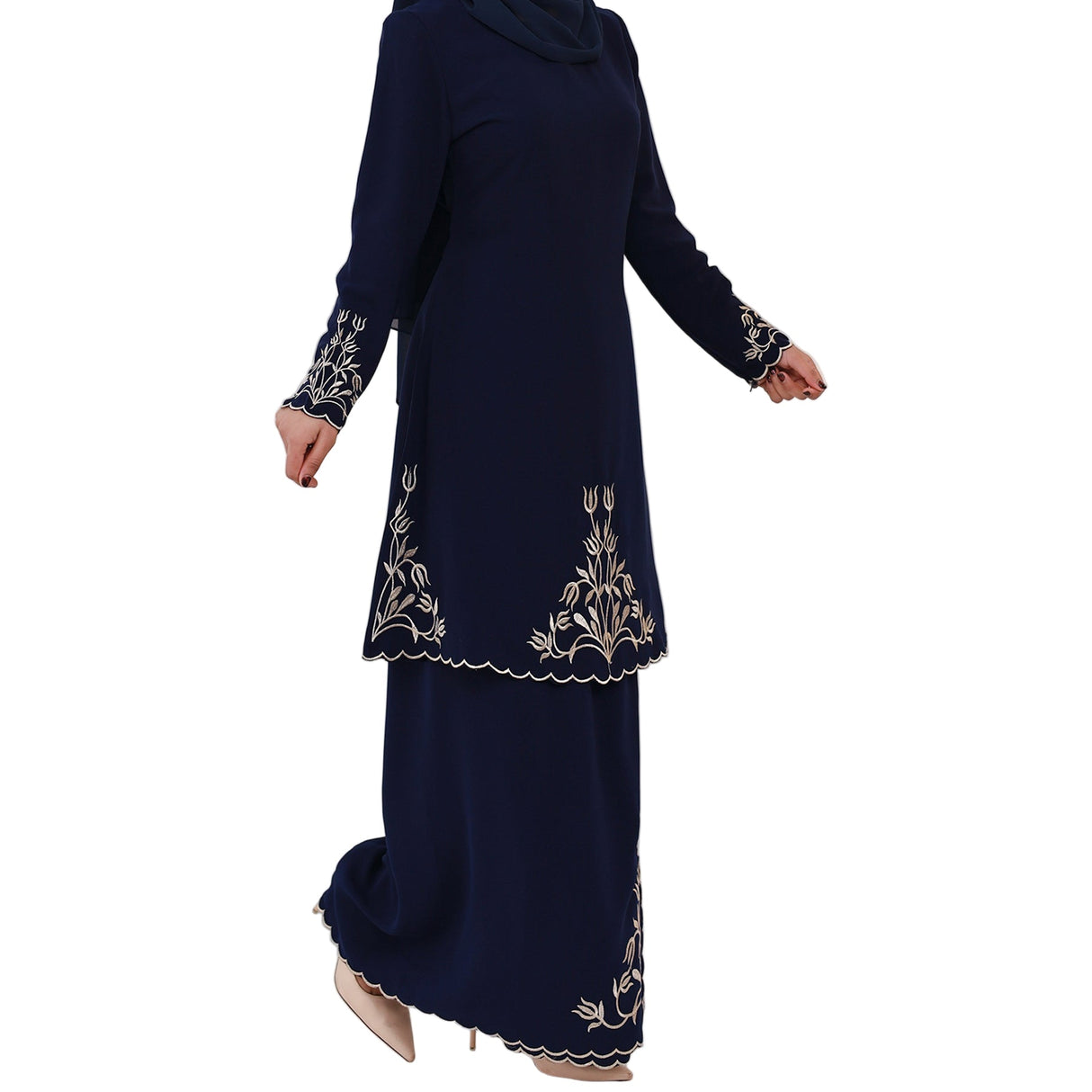 Malay Middle East Exquisite Embroidery Suit Women