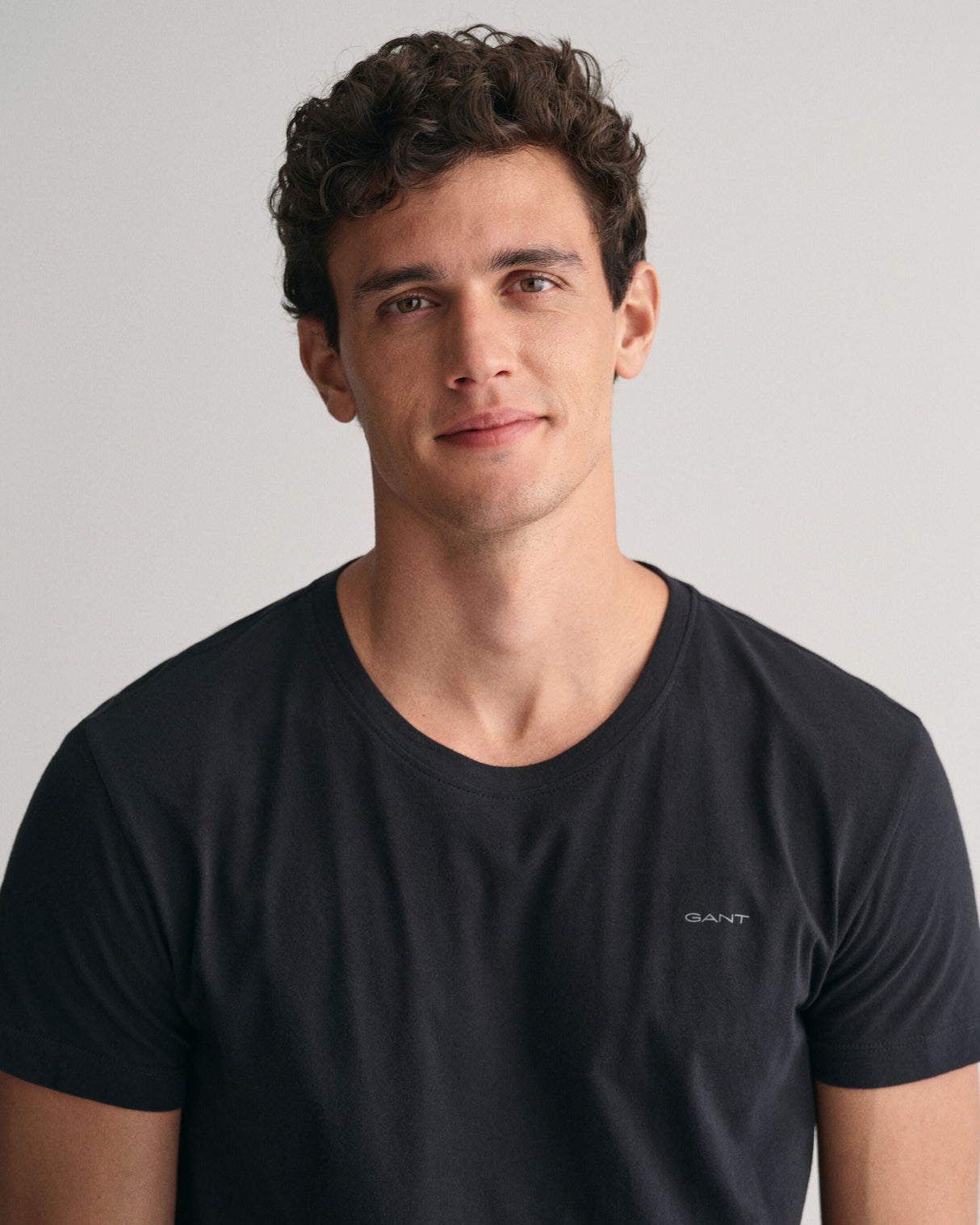 GANT Mens C-Neck T-Shirt 2-Pack Black/White