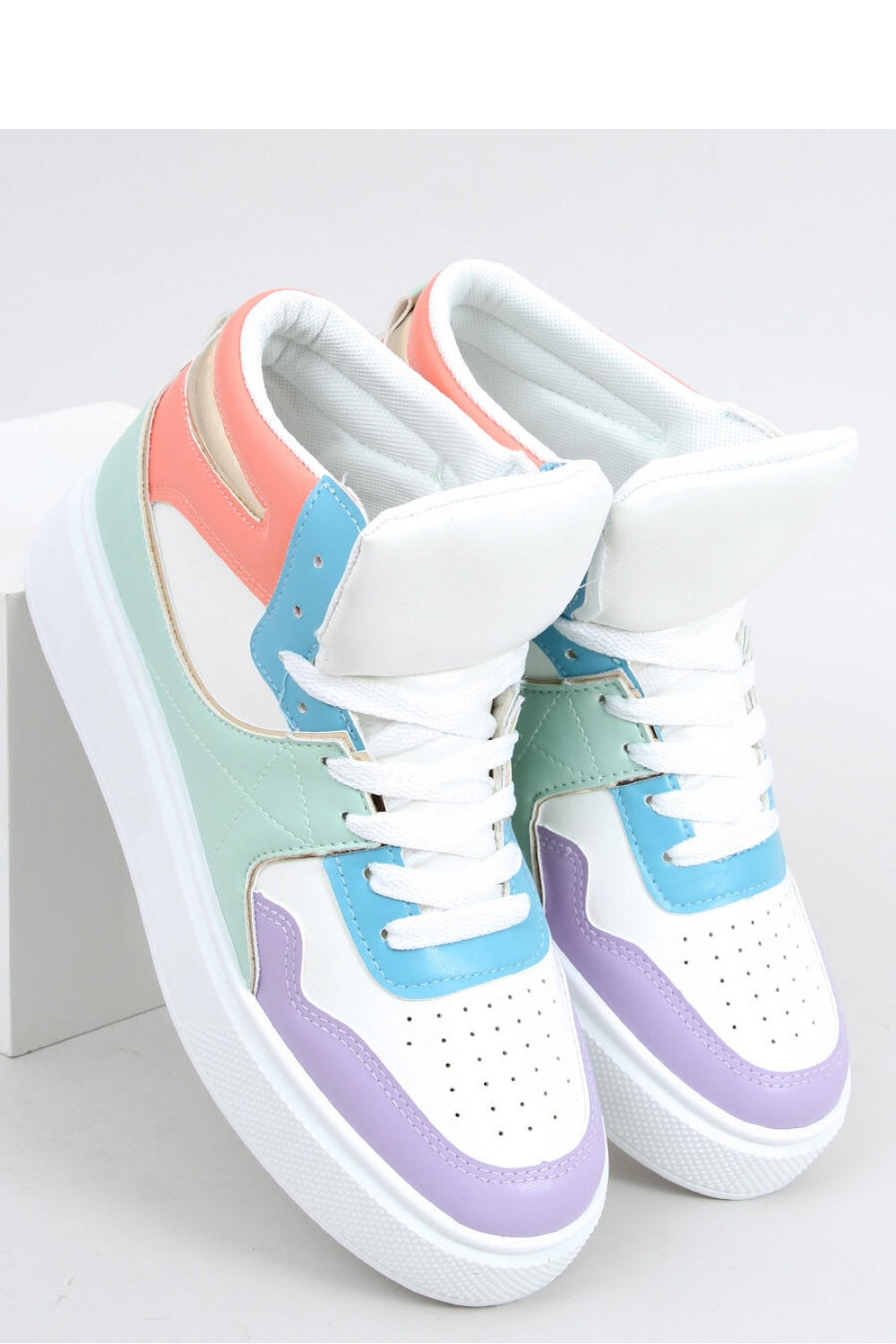 Športová obuv model 162893 Inello