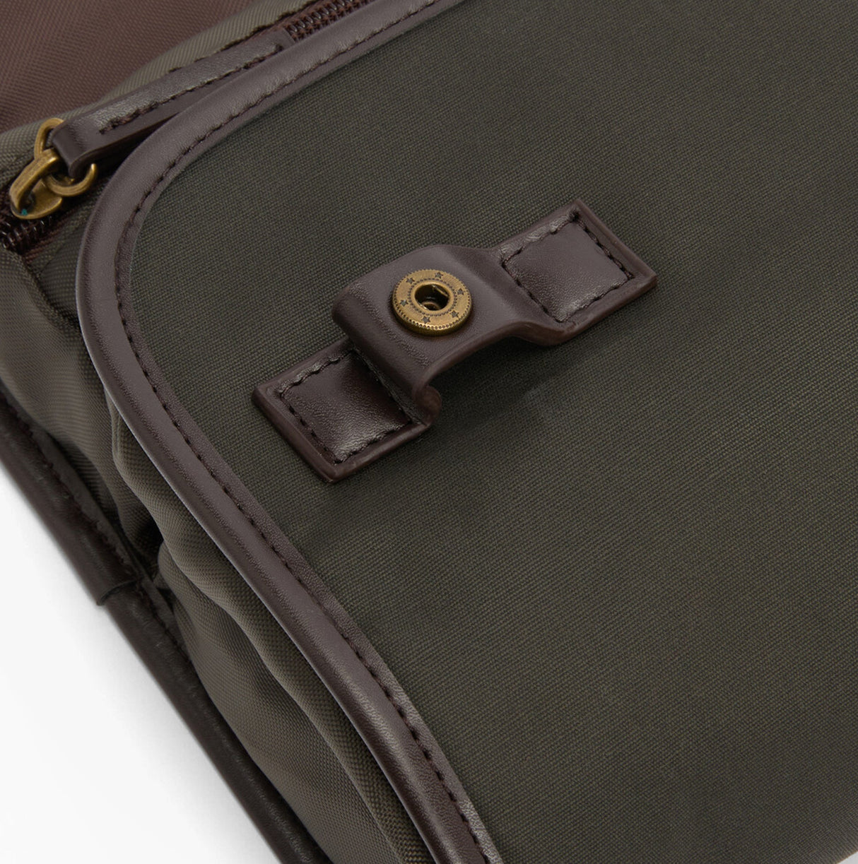 Barbour WAXED HANGING Mens Washbag Olive/Beacon