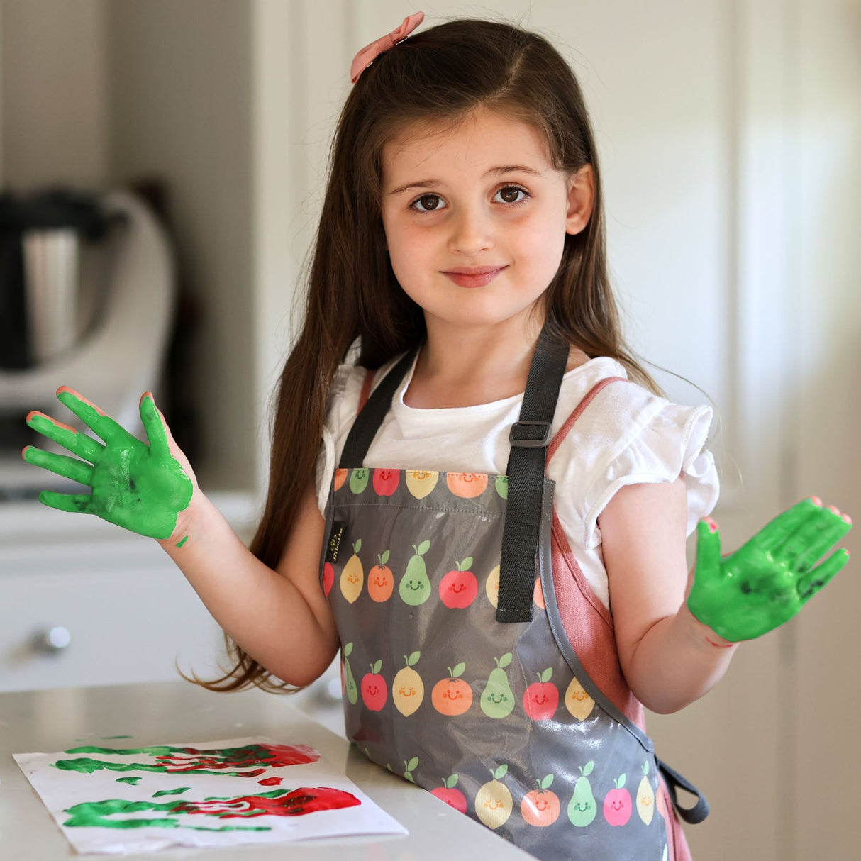 Wipeezee Apron - Child's size - Grey Happy Fruit