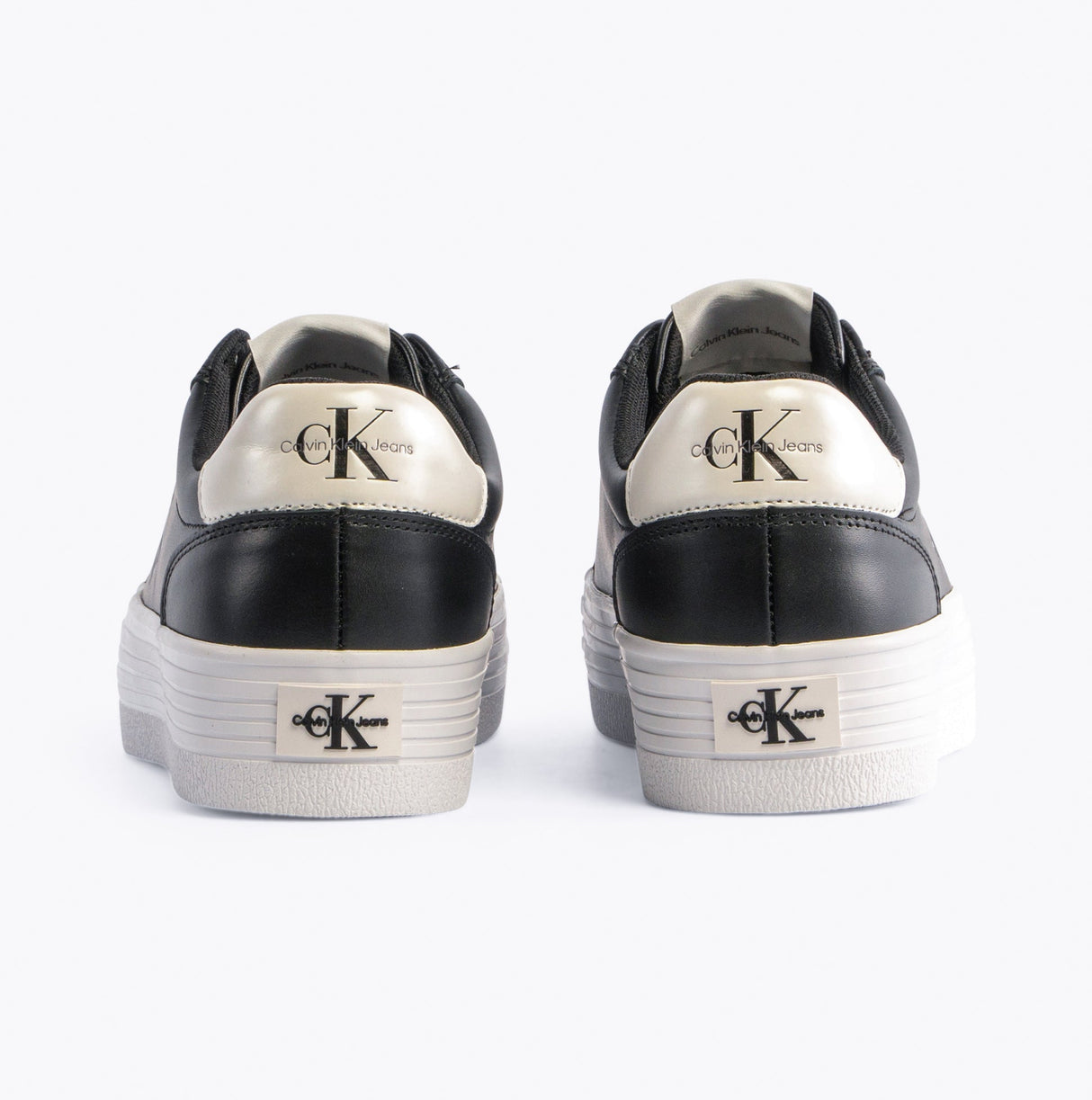 Calvin Klein FLATFORM LACEUP Womens Trainers Black/Bright White