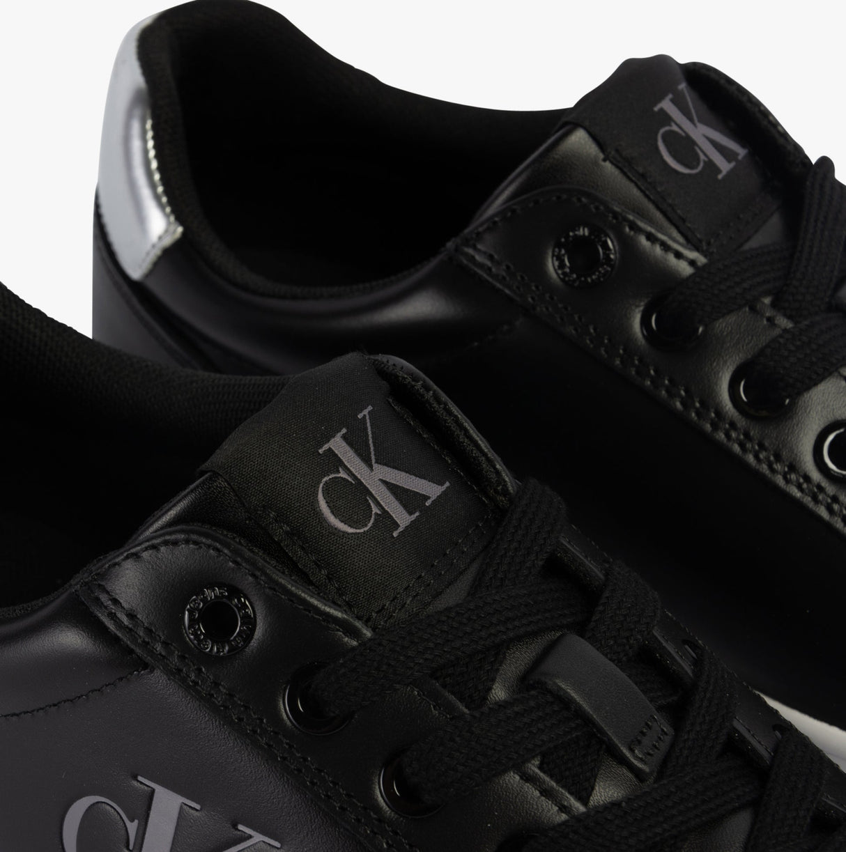 Calvin Klein BOLD VULCANISED FLATFORM Womens Trainers Black/Silver
