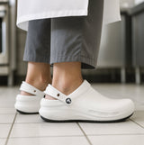 Crocs At Work BISTRO Unisex Slip-Resistant Work Clogs White