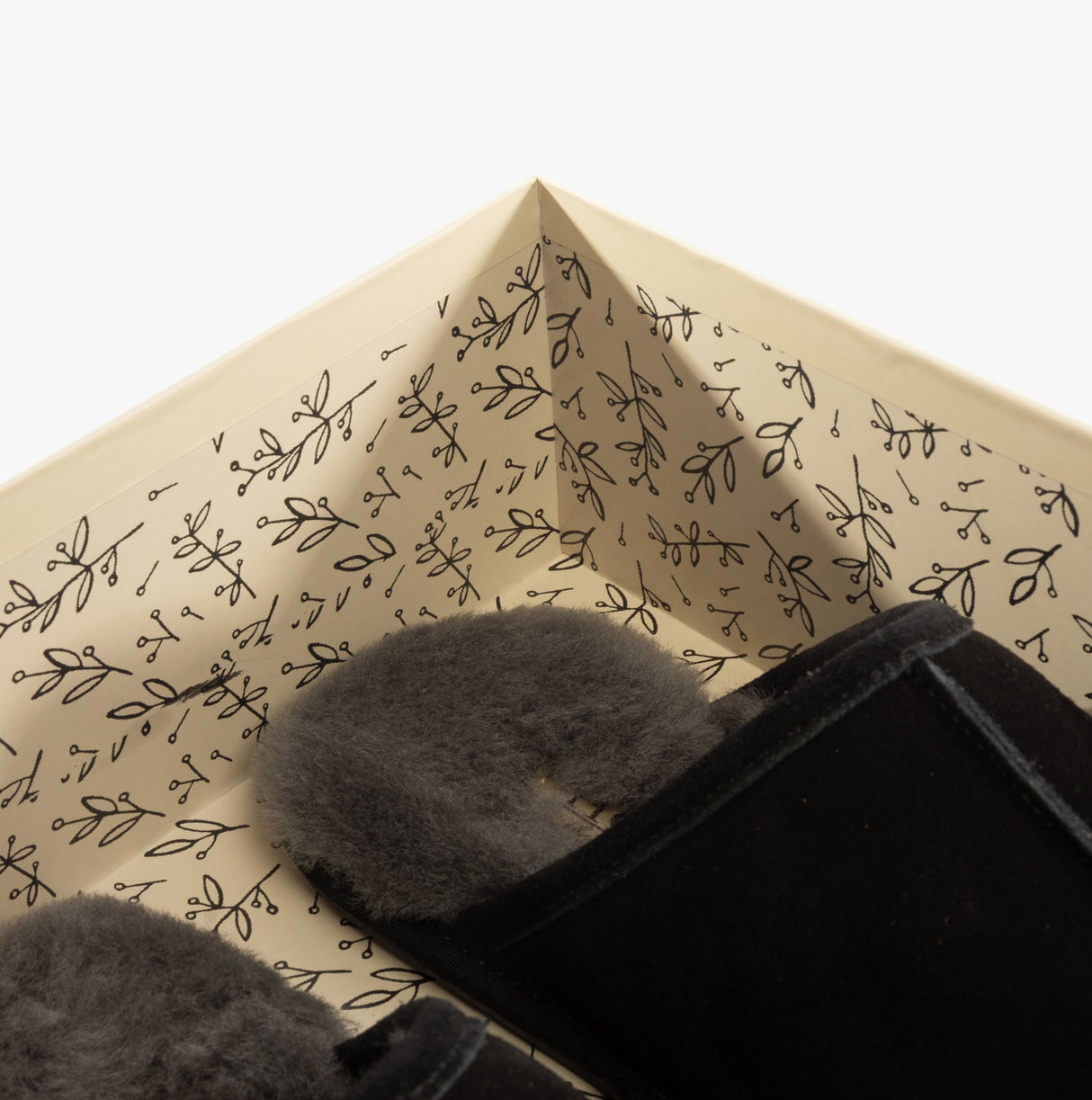 HOS Sheepskin EDWIN Mens Slippers Black