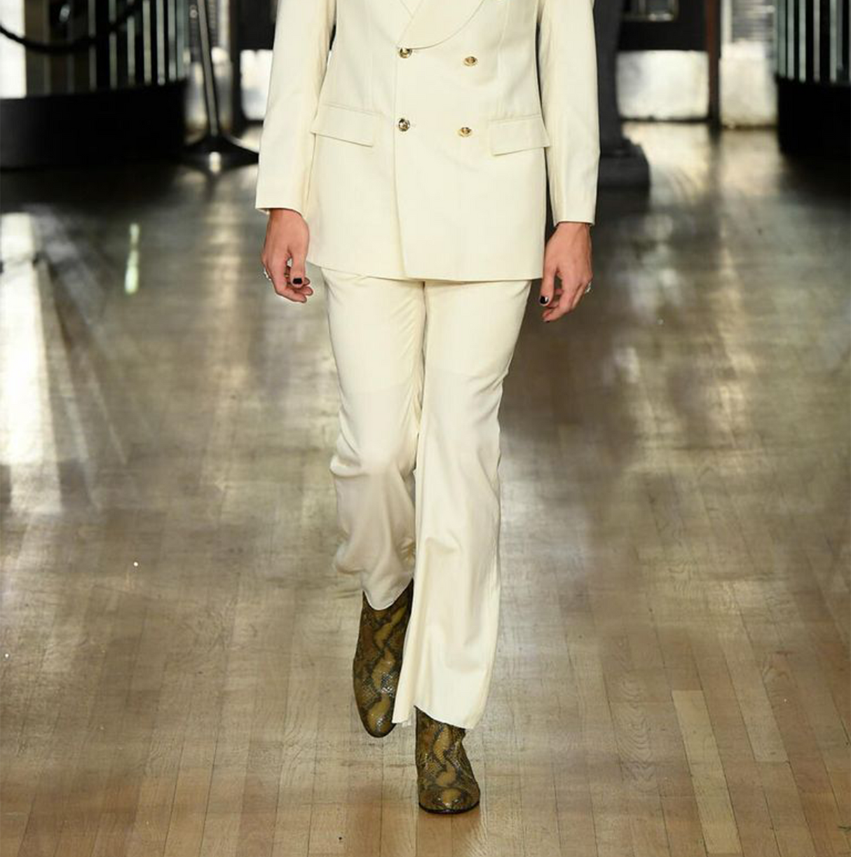 Club Cubano EMMANUEL Mens Snakeprint Leather Cuban Heel Boots Musgo