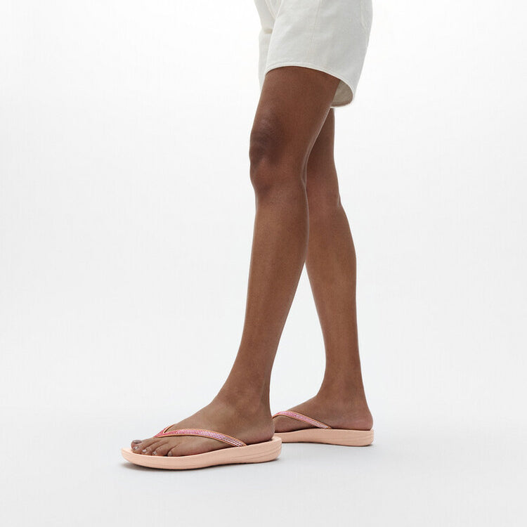 FitFlop IQUSHION Womens Flip Flops Beige