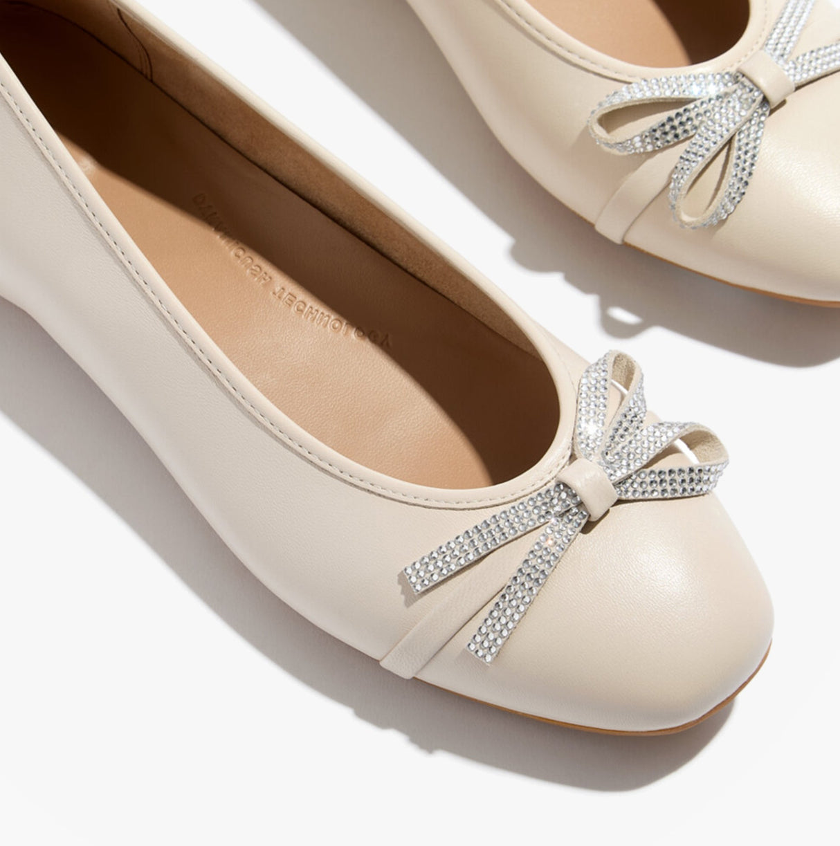 FitFlop DELICATO GLITZ-BOW LEATHER Womens Ballet Paris Beige