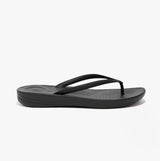 FitFlop IQUSHION Womens Flip Flop All Black