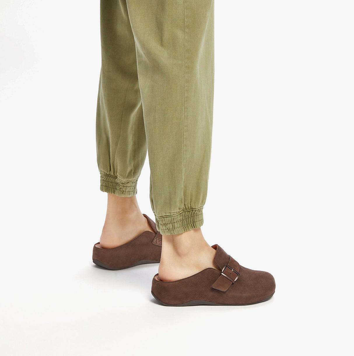 FitFlop SHUV BUCKLE-STRAP Womens Nubuck Clogs Chocolate Brown