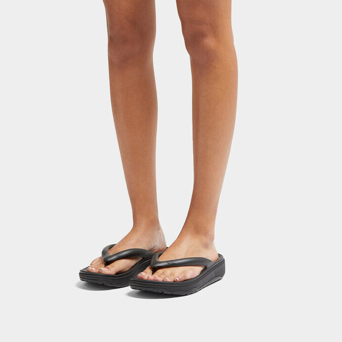 FitFlop RELIEFF RECOVERY Womens Toe Post Sandals Black