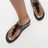 FitFlop FINO BEADIE-BUTTON Womens Toe Post Sandals Metallic Black