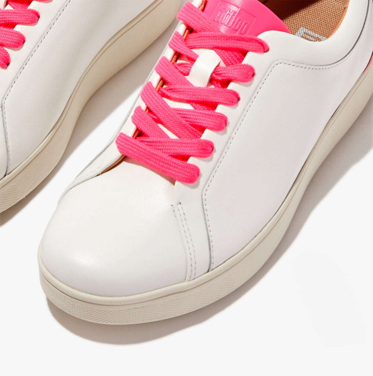 FitFlop RALLY NEON-POP Womens Trainers Urban White/Pop Pink