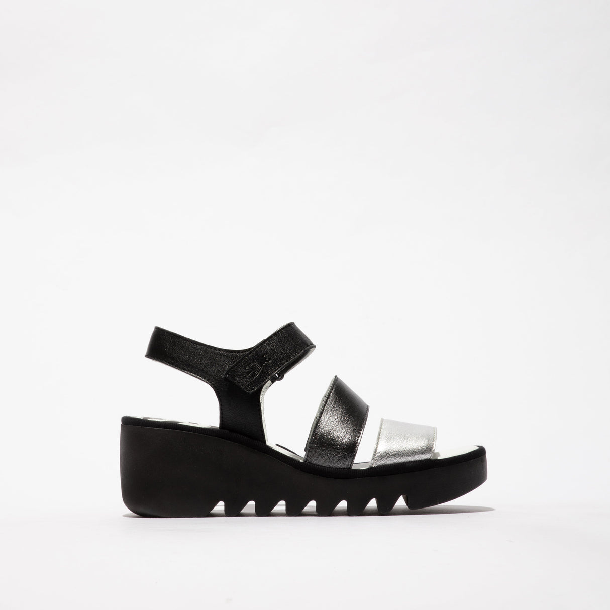 Fly London BEXY575FLY Womens Sandals Silver/Graphite/Black