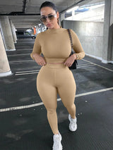 2021 New arrivals 18 color fashion casual sports fitness  crop top yoga two piece set women sportswear fitness other sportswear