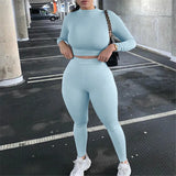 2021 New arrivals 18 color fashion casual sports fitness  crop top yoga two piece set women sportswear fitness other sportswear