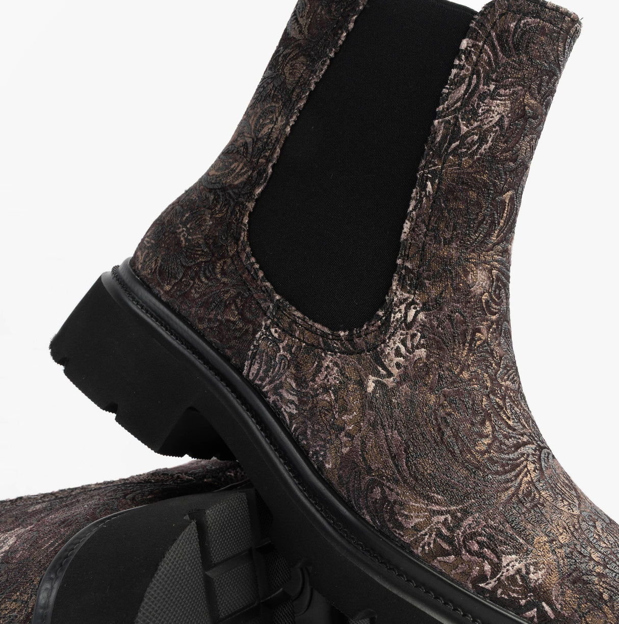 Heavenly Feet BRKVLR ZETA MEADOW VELOUR Womens Chelsea Boots Bark Velour