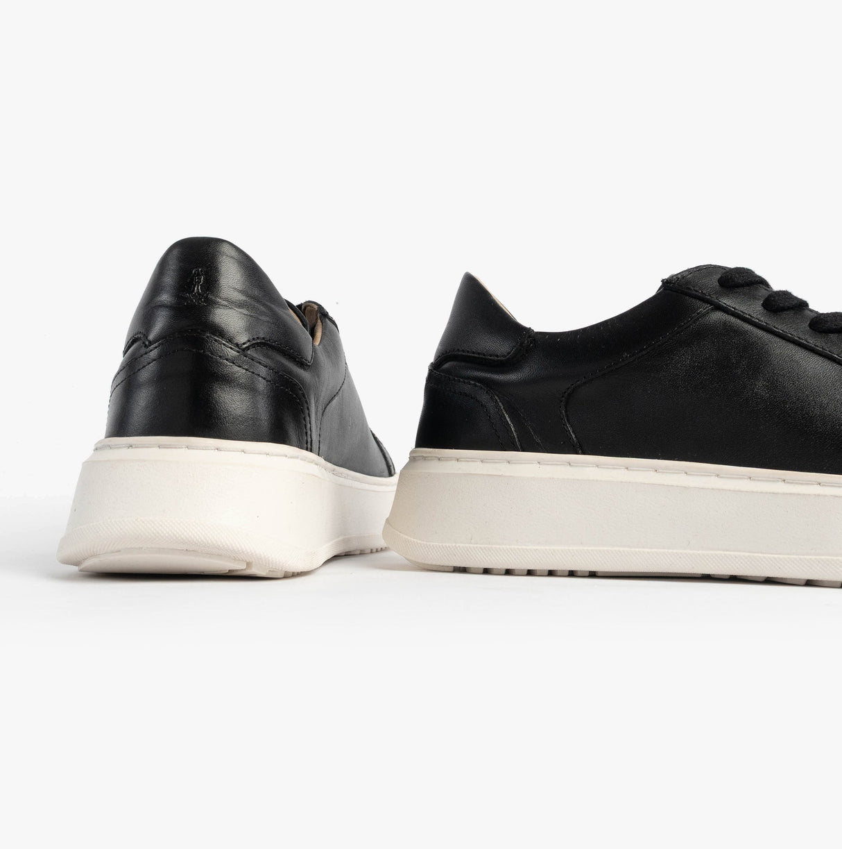 Hush Puppies CAMILLE Womens Trainers Black