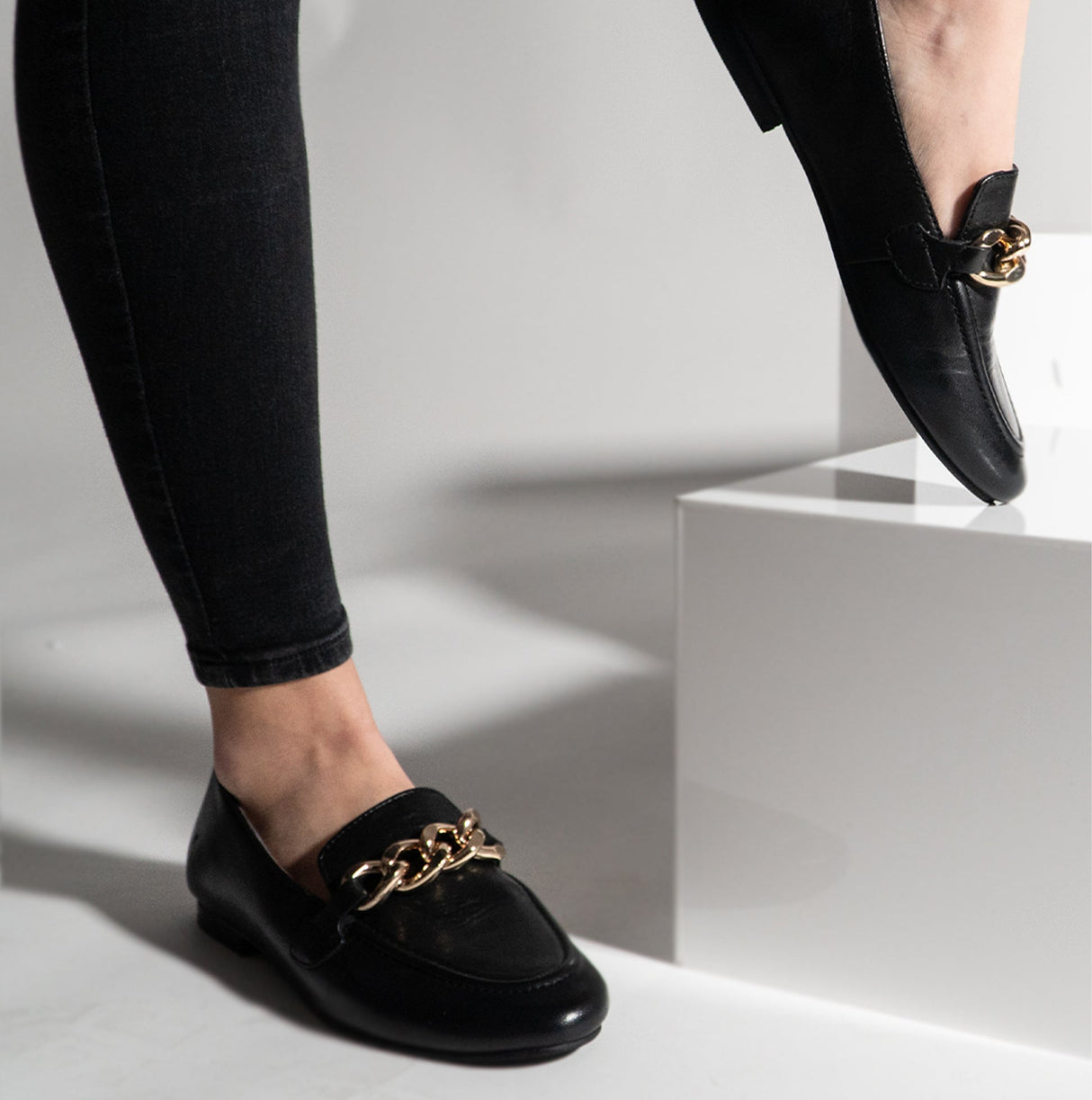 Hush Puppies HARPER Womens Chain Loafers Black