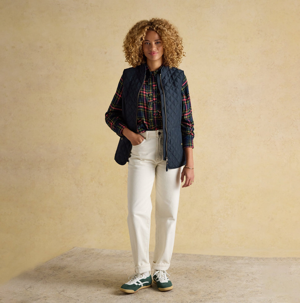 Joules Minx Womens Showerproof Quilted Gilet with Adjustable Waist Navy