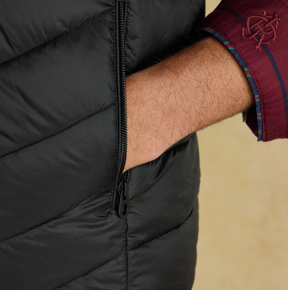 Joules GARRETT Mens Showerproof Padded Gilet Black