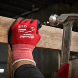 Milwaukee Cut Level 1 / A Smart Swipe Gloves
