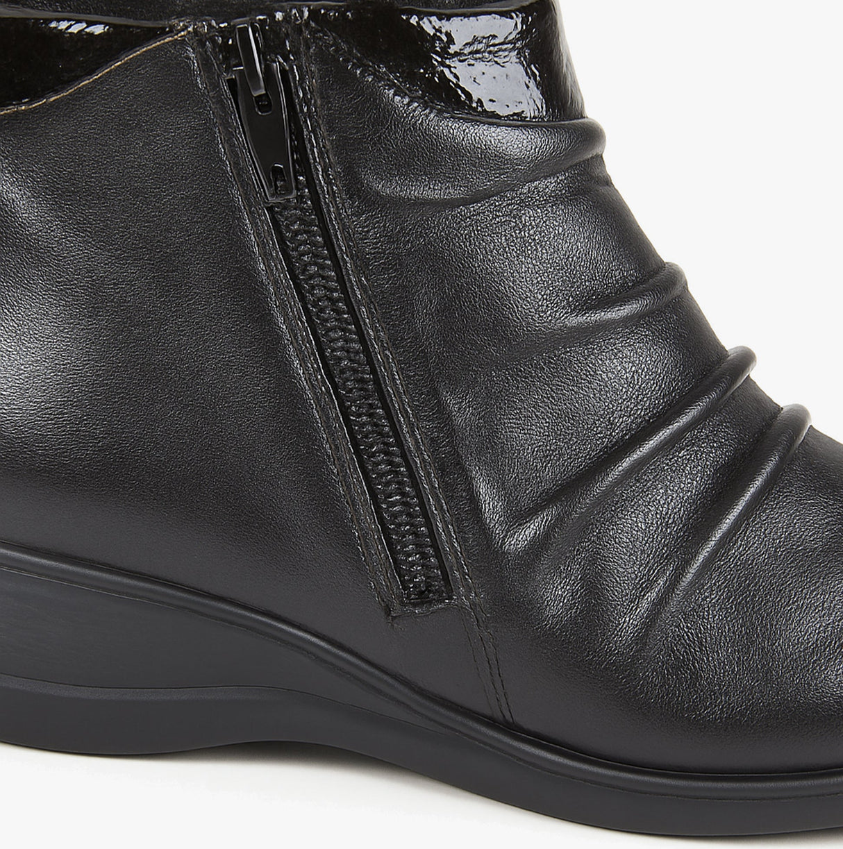 Mod Comfys L215A Womens Ankle Boots Black