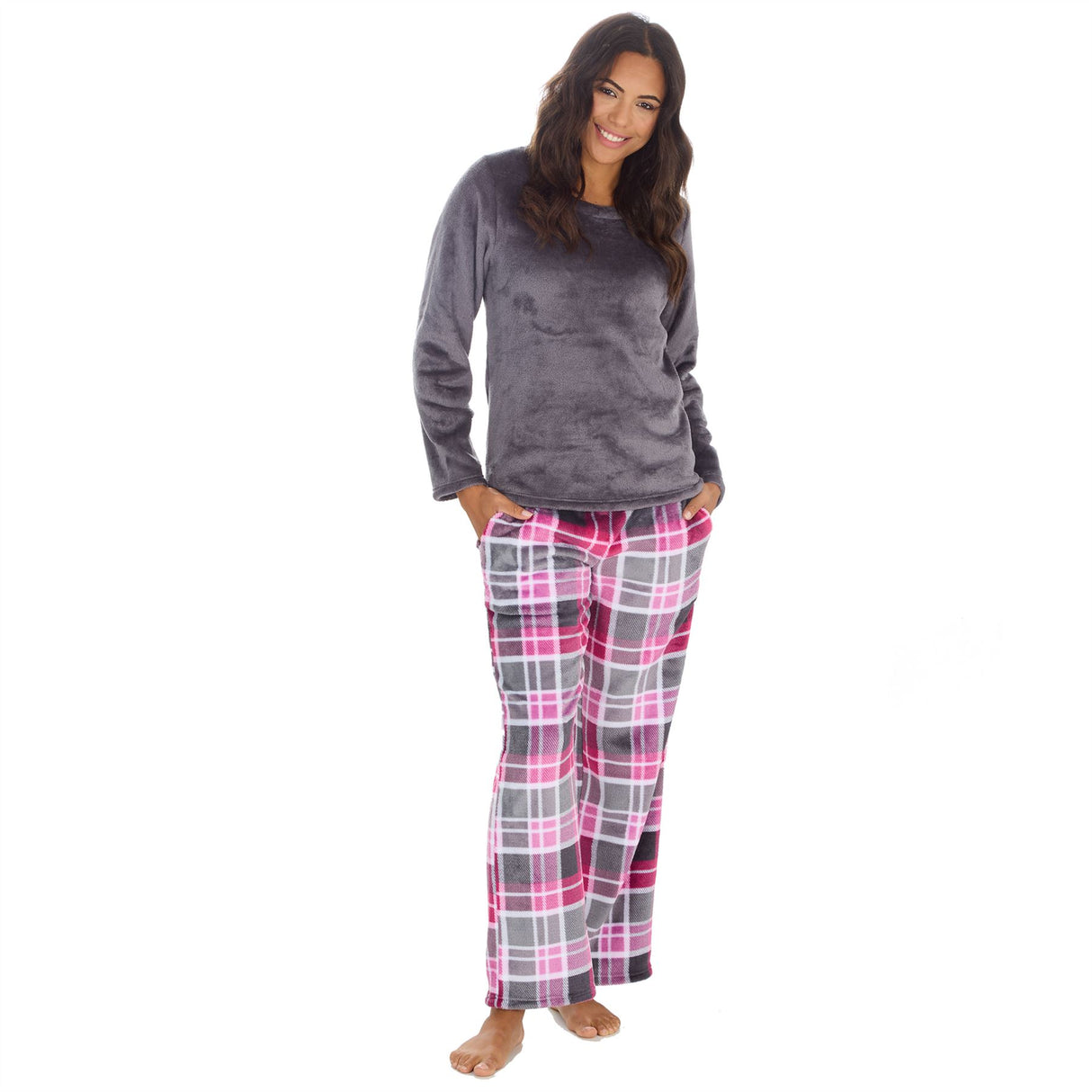 P687 TEEN/ADULT CHECK  FLEECE PYJAMAS