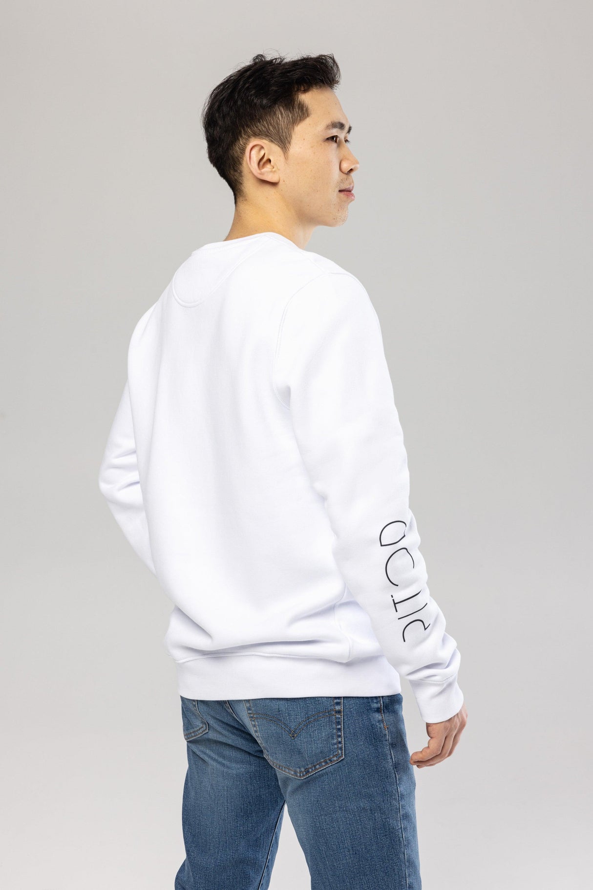 Pitod Sleeve Sweatshirt