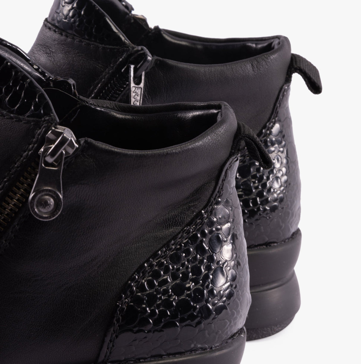 Rieker L4861-00 Womens Boots Black