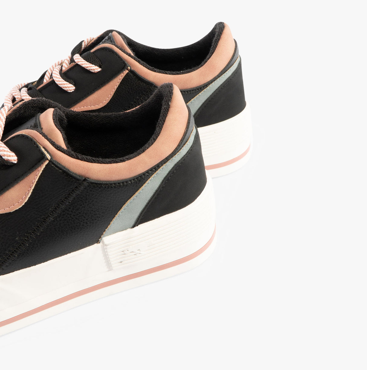 Rocket Dog WINK Womens Trainers Black Combo