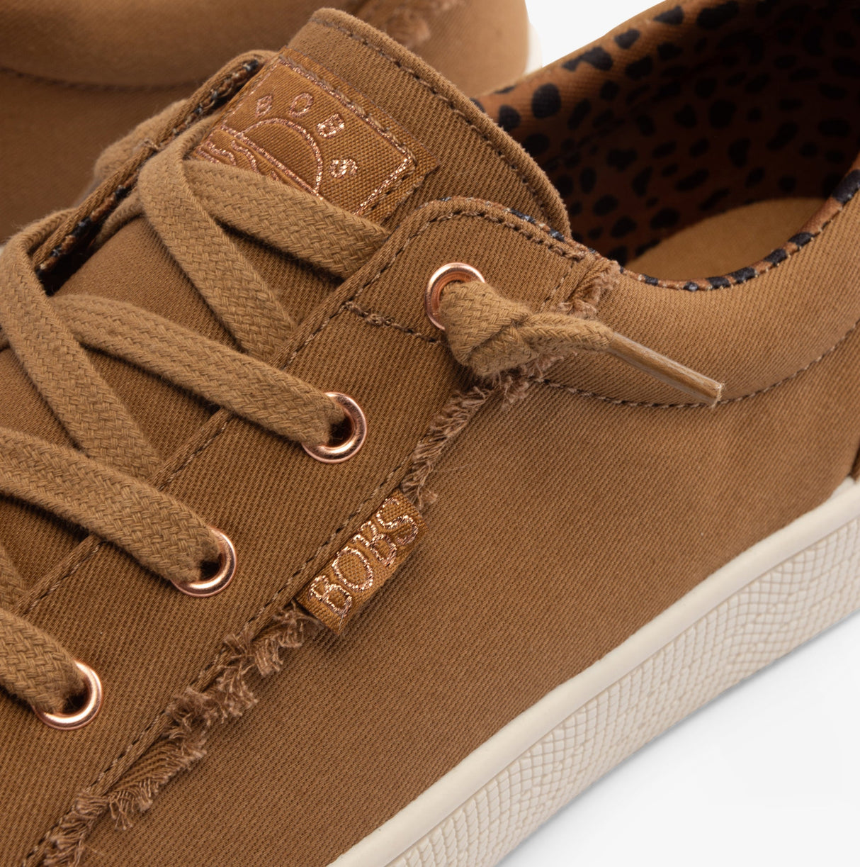 Skechers 113328/CSNT BOBS B EXTRA CUTE Womens Sneakers Chestnut