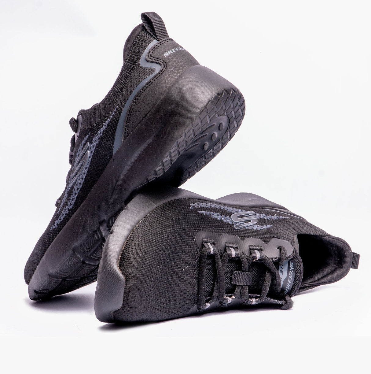 Skechers 149546/BBK DYNAMIGHT 2.0-DAYTIME STRIDE Womens Lace-Up Trainers Black