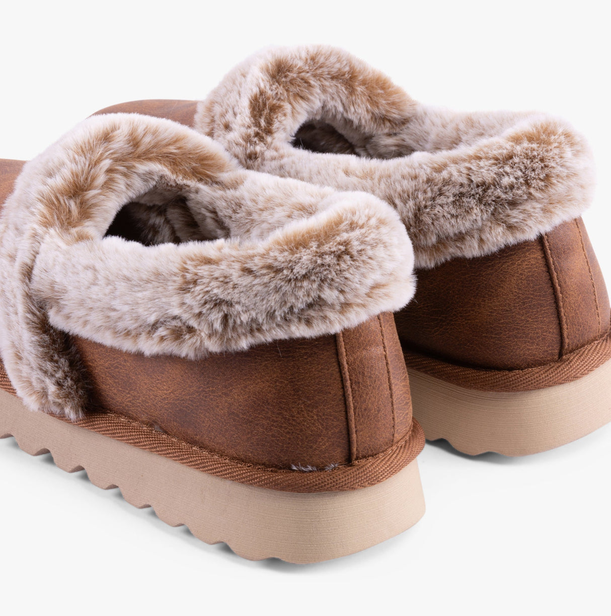 Skechers 169027/CSNT COZY UP Womens Slippers Chestnut