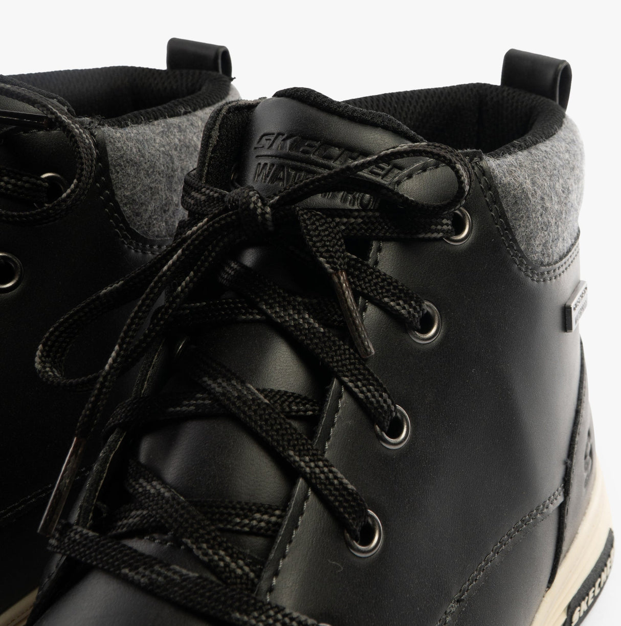 Skechers 210945/BLK CAVELL - ISAAC Mens Boots Black