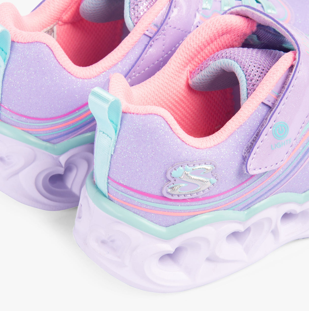 Skechers 302689L/LVMT HEART LIGHTS - RETRO HEARTS Girls Trainers Lavender/Multi