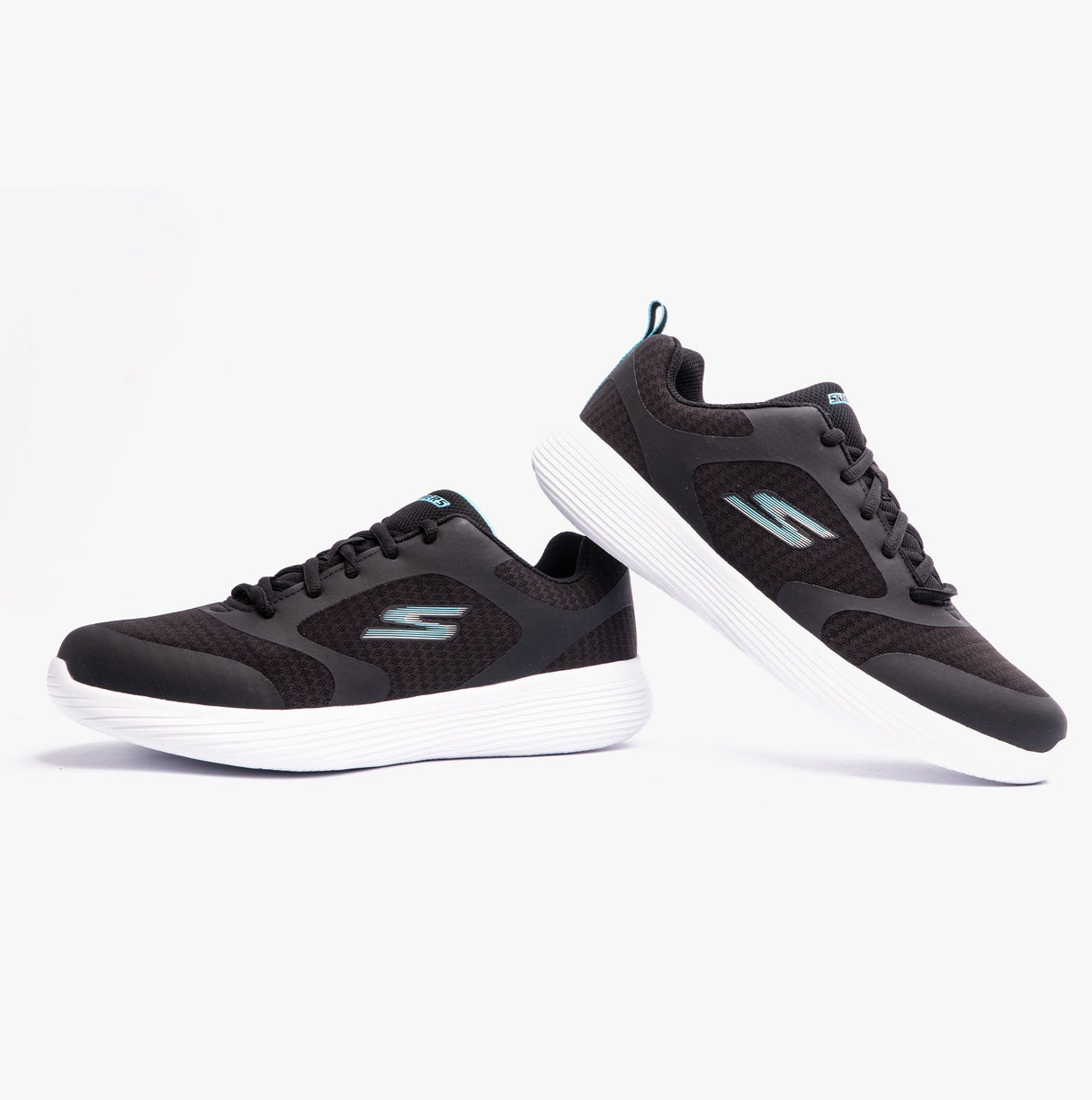 Skechers 303560L/BKBL GO RUN 400 V2 Girls Trainers Black/Blue