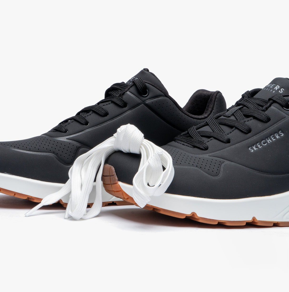 Skechers 73690/BLK UNO Womens Lace-Up Trainers Black