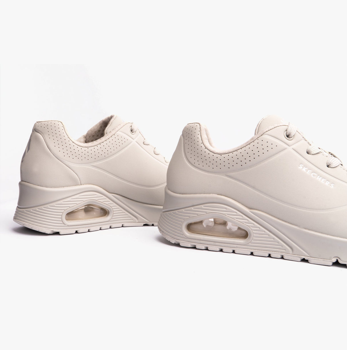 Skechers 73690/OFWT UNO - STAND ON AIR Womens Trainers Off White